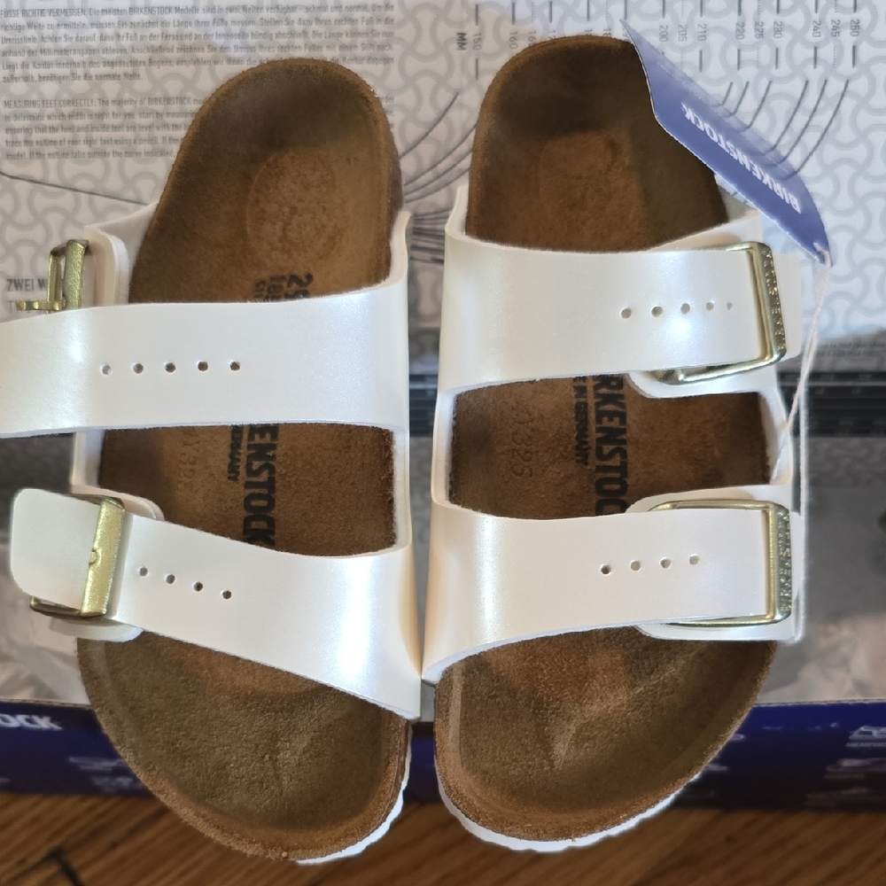 Birkenstock Kids Arizona Electric Metallic Pearl Size 29